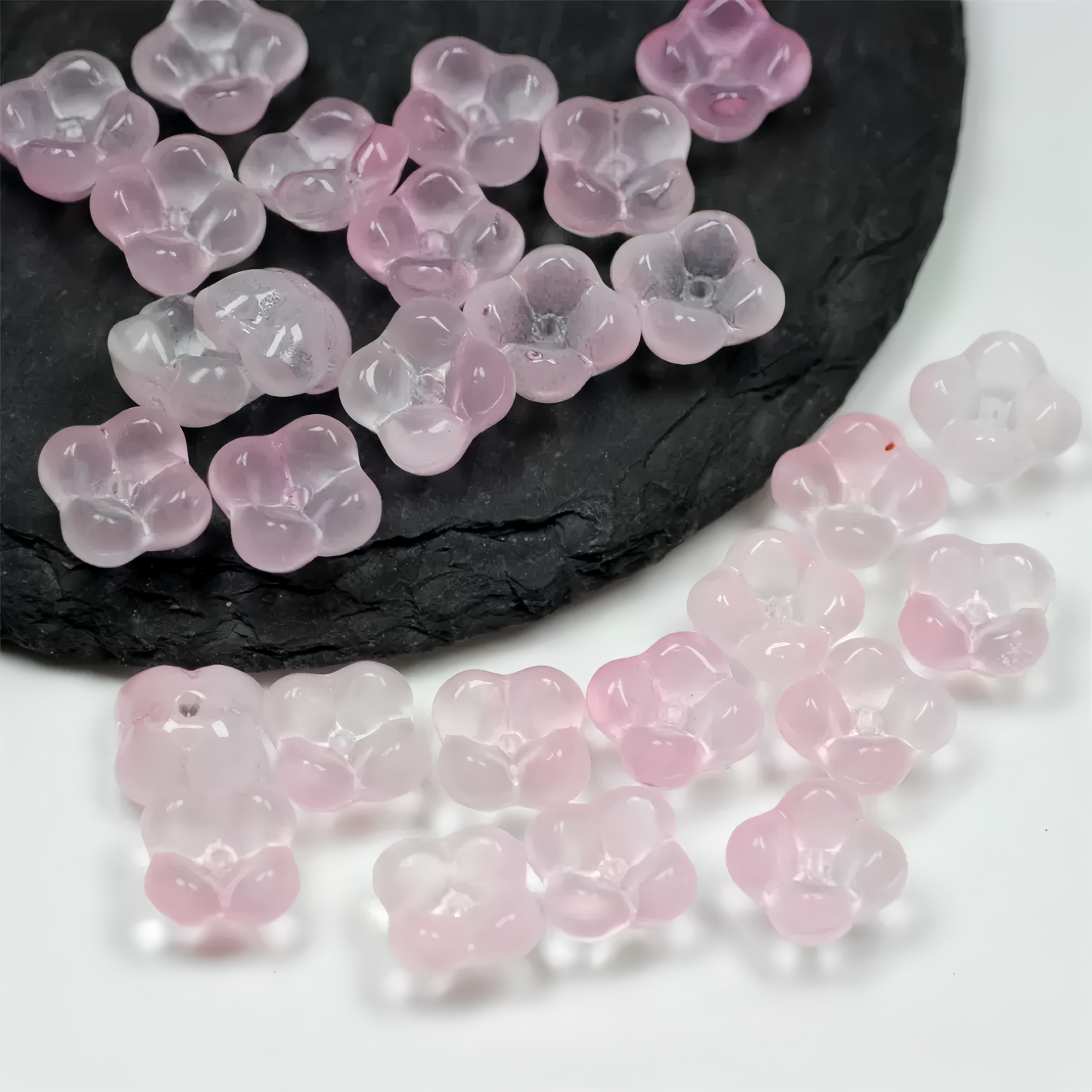 0 0今日新作 クリアガラスビーズ-ぷっくり金木犀(0113)