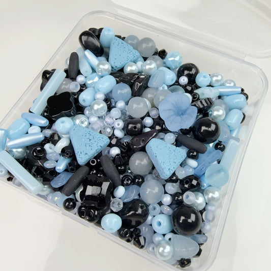 0 0今日新作 ミント黒 シードビーズ混ぜ(0309)