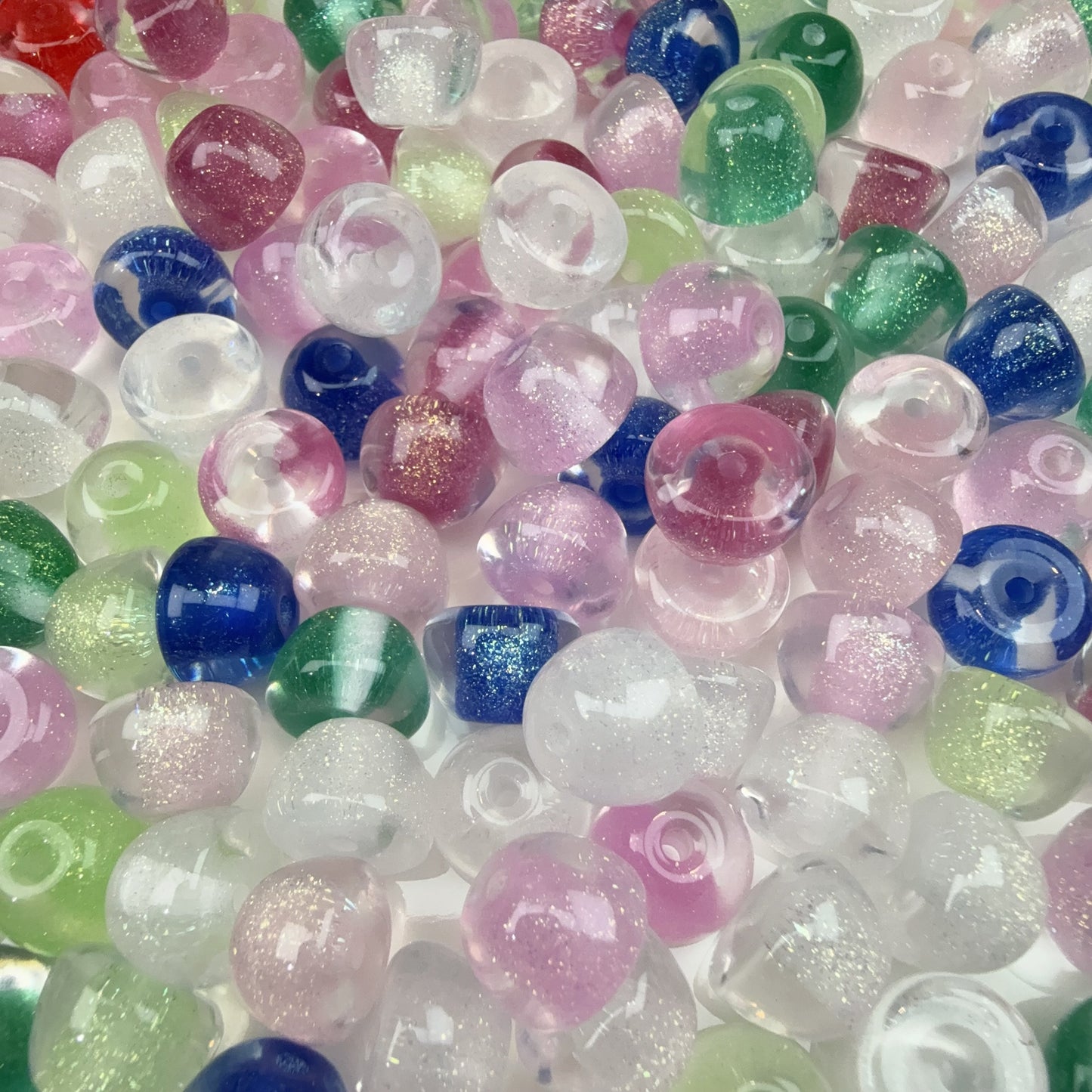 0 0今日新作 リンゴ  色チェンジ 樹脂(1026)