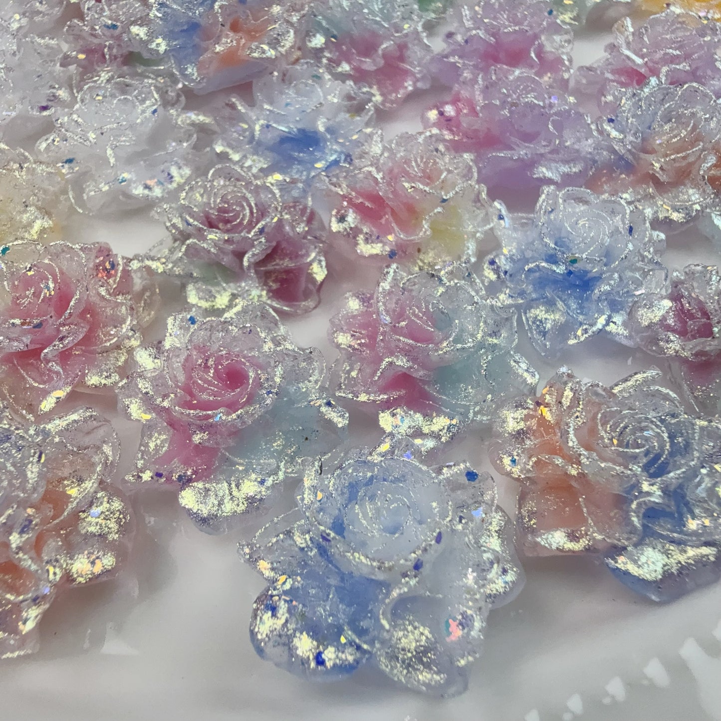 0 0再入荷 柔らかい薔薇-銀の縁 夜光効果 (0910）