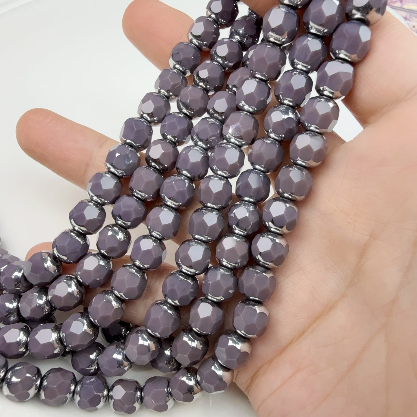 0 0今日新作 銀カット8ミリ（1005）