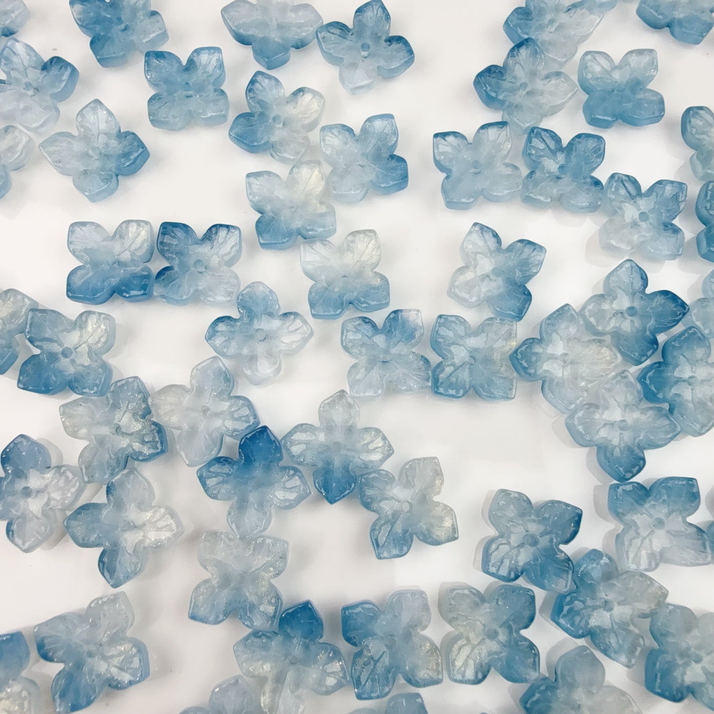 0 0今日新作 ガラスビーズ-4片花12ミリ(0125)