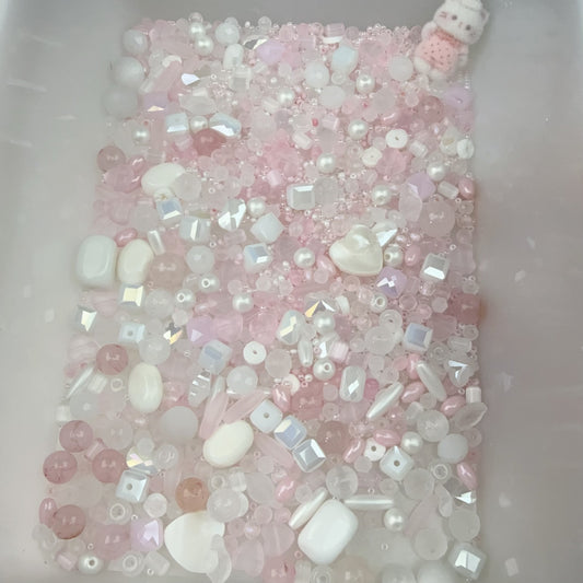 0 0今日新作 ピンク白 シードビーズ混ぜ(0213)
