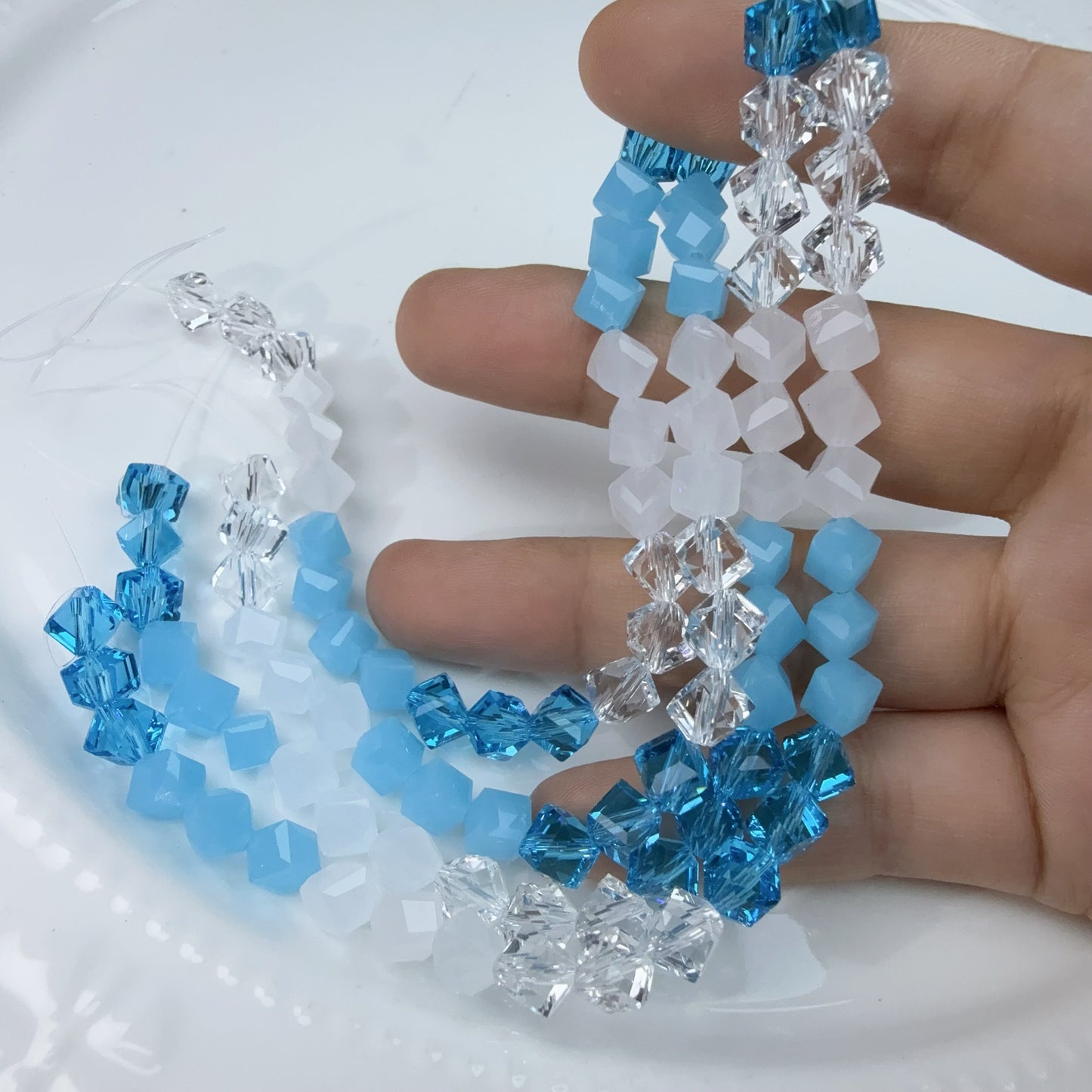 0 今日新色 斜めキューブカット-6ミリカラフル(0528)