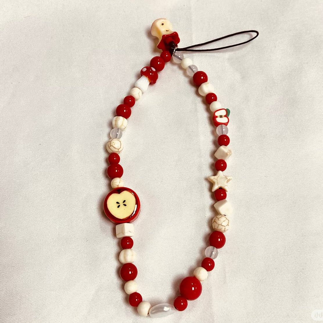 0 0今日新色 黒＆赤ラウンドビーズ アクリル混ぜ(0921)