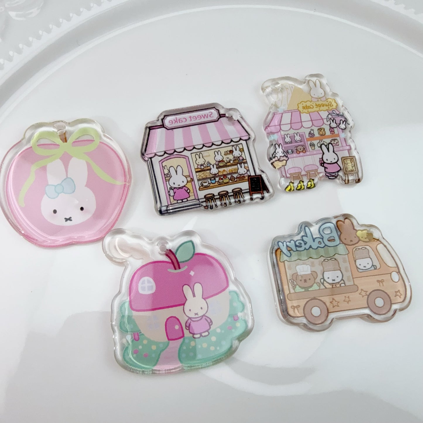 0 0今日新作 うさぎ＆ケーキ (0426)