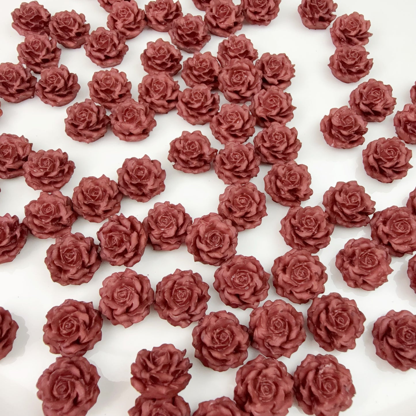 0 0今日新作 柔らかい薔薇-12ミリ 夜光効果(0126)