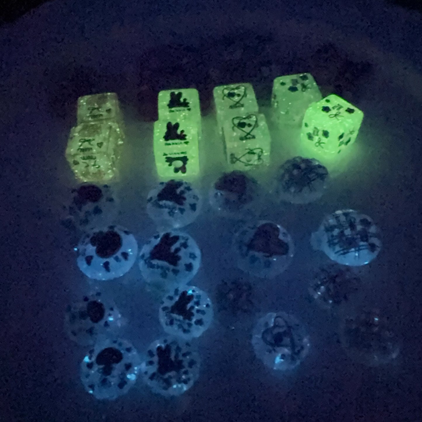 0 0今日新作 うさぎ＆きのこ＆お花夜光(0308)