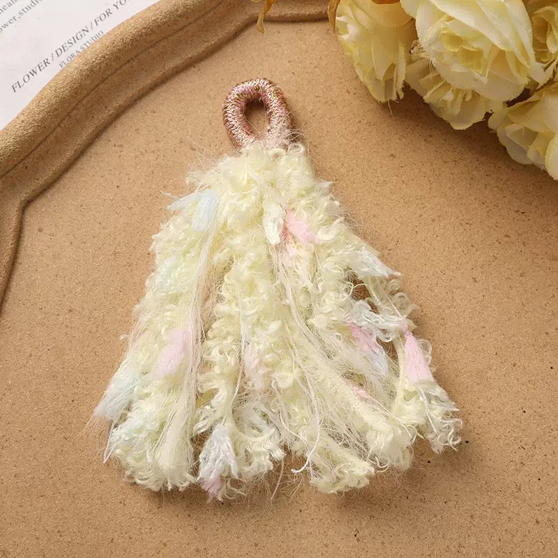 0 0今日セール タッセル−15ミリ（1024）