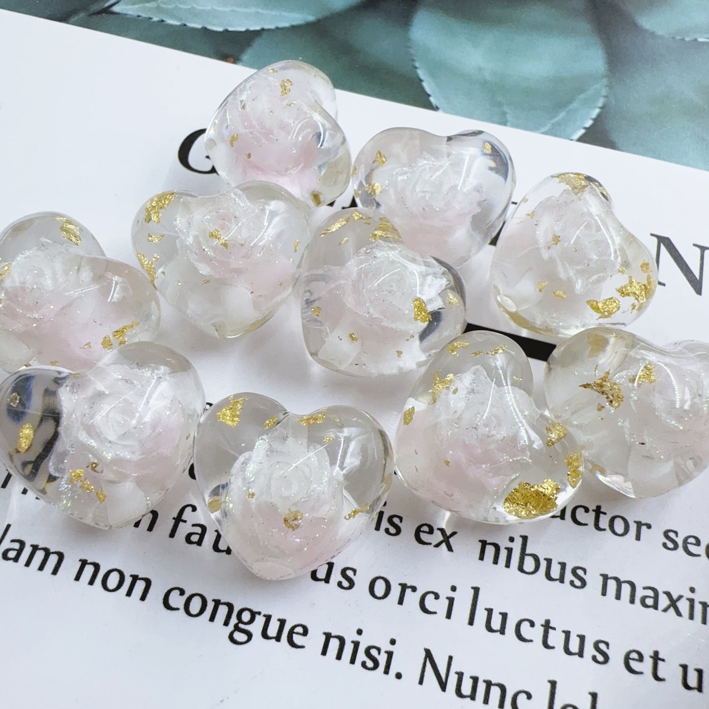 0 今日新作 ローズレジンハートビーズ（1026）