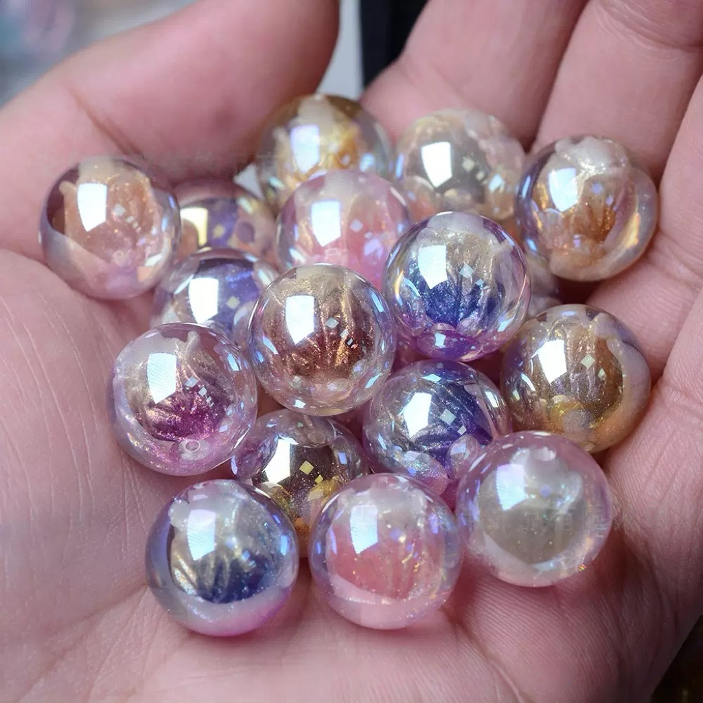 0 0今日新作 チューリップが入り樹脂ビーズ  現品(0310)