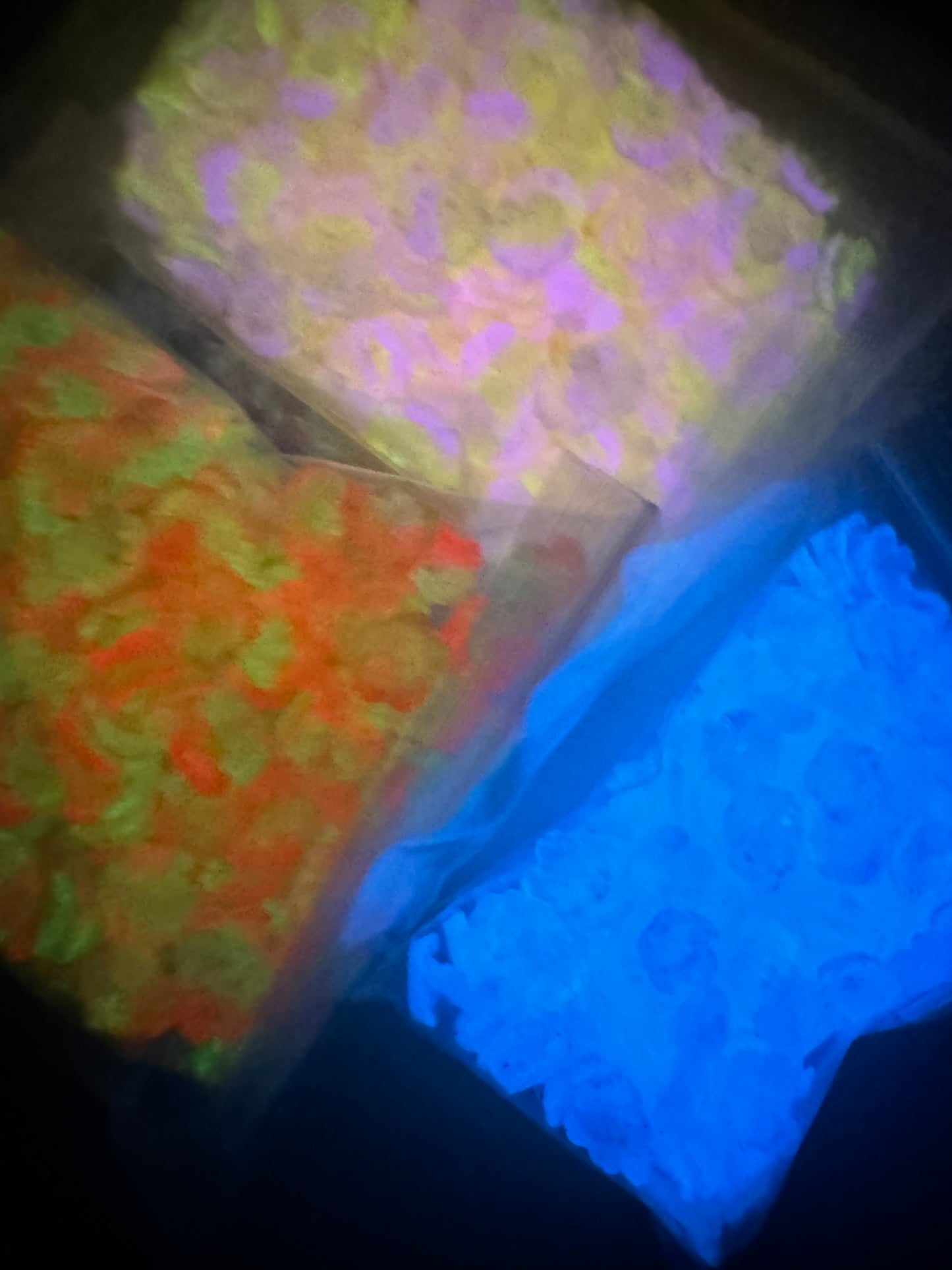 0 0今日新作 9mm 立体小花 夜光（1203）