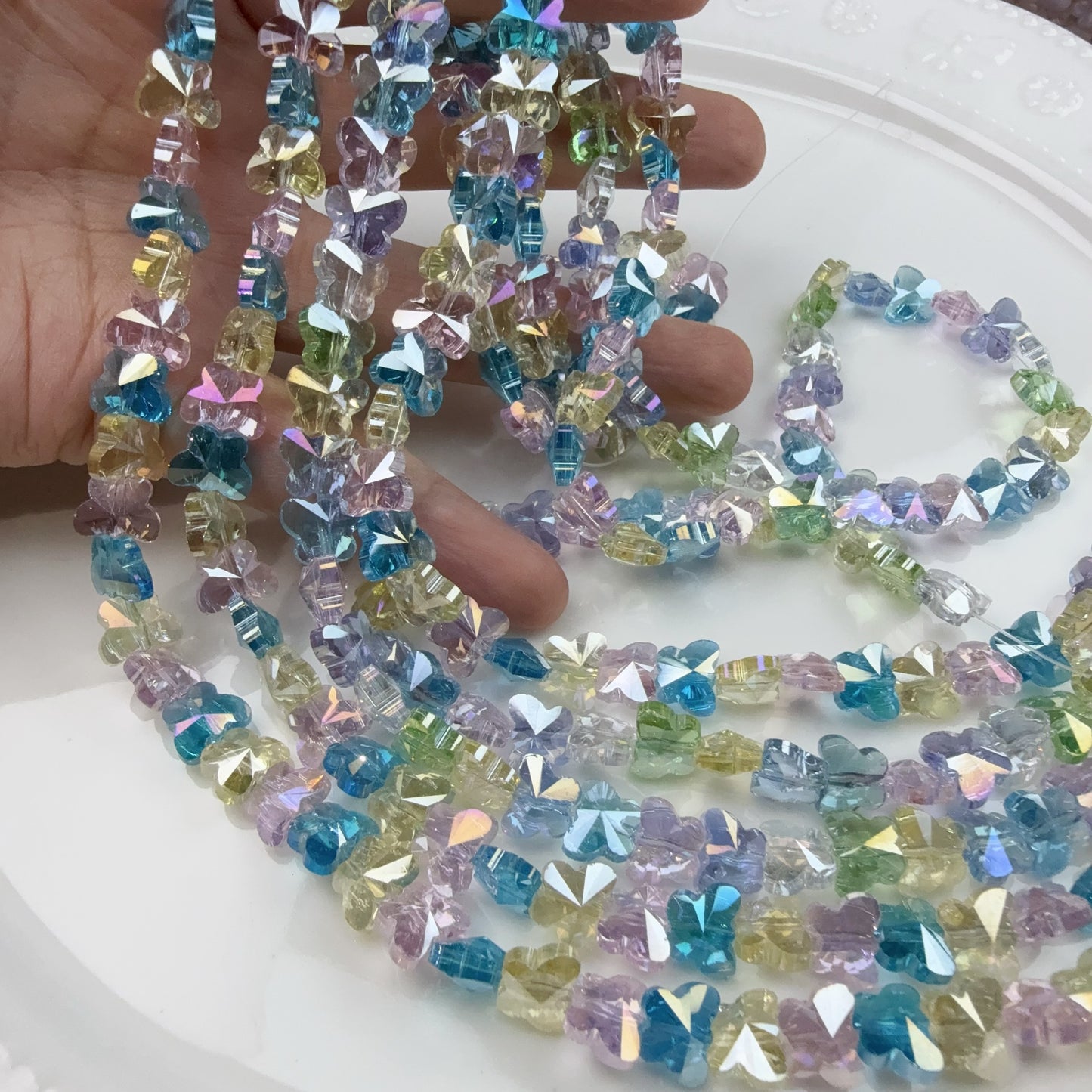 0 0再入荷 蝶々カット(0924)