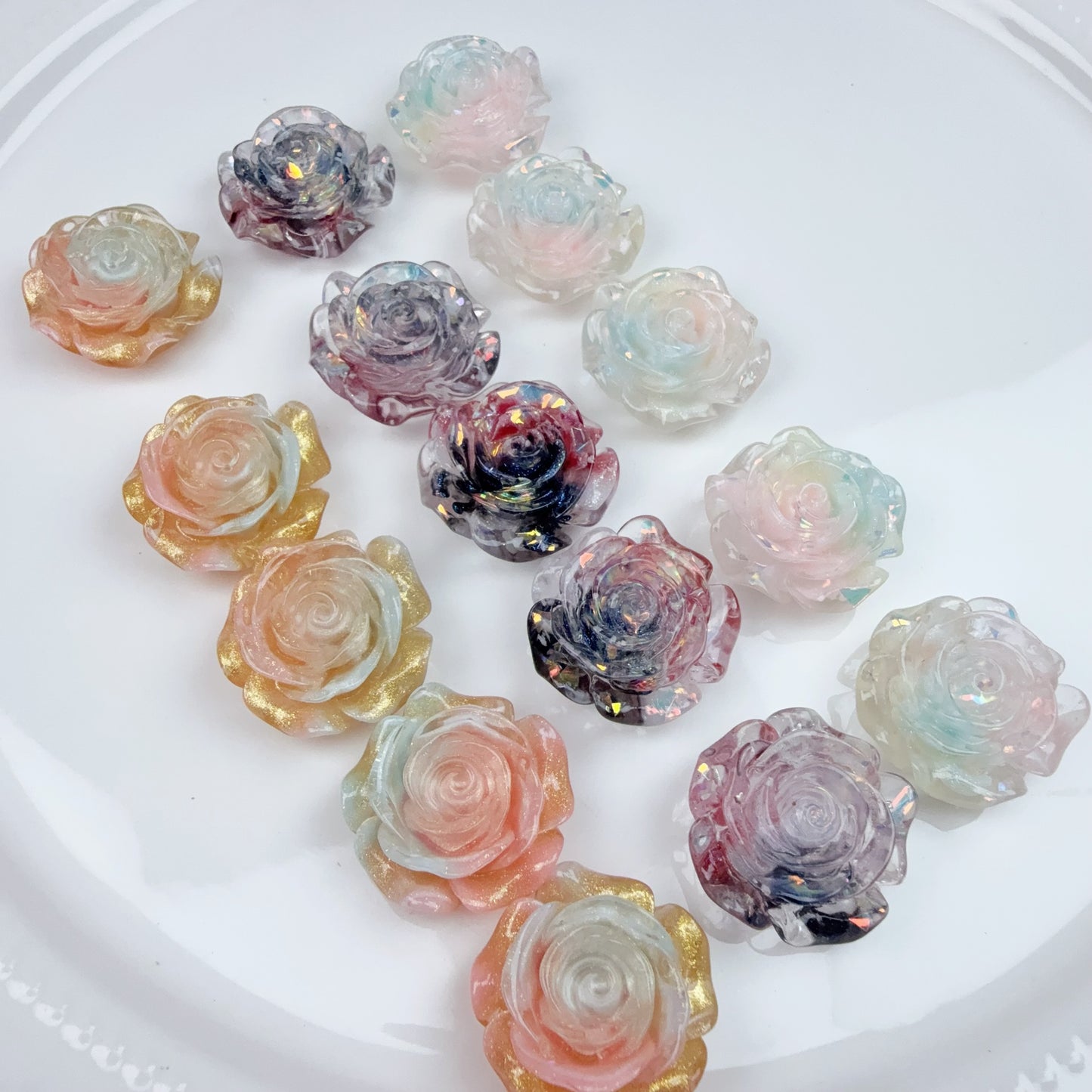 0 0今日新作 硬い薔薇−27ミリ 夜光効果 背中に通し穴があり (0613)