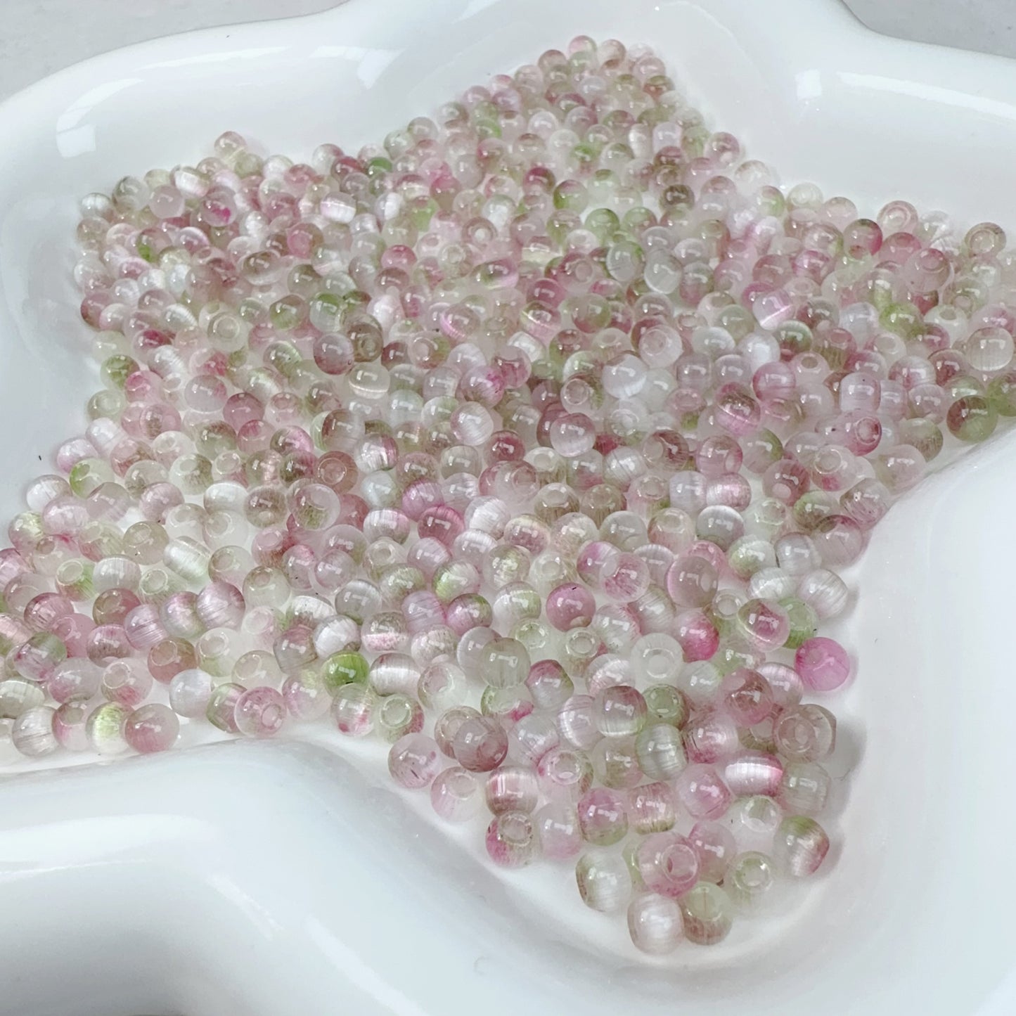 5-S 2-color cat's eye small beads