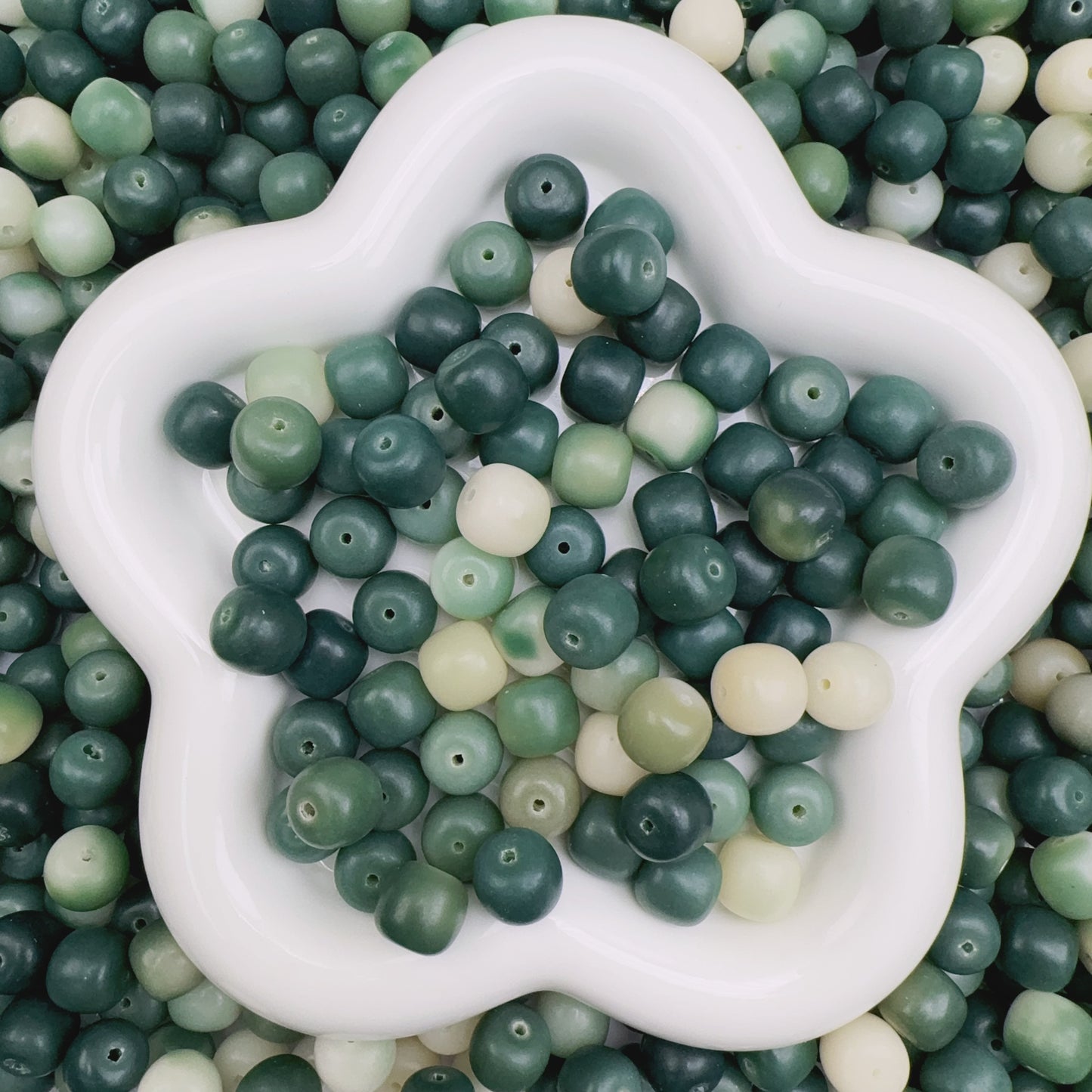 A000 Green Love - Bucket Shape Bodhi Beads